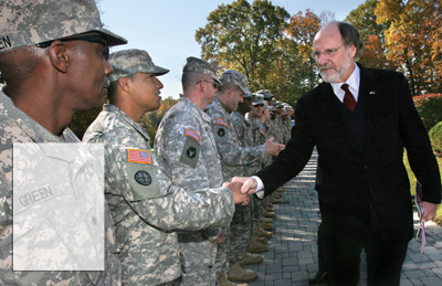 Governer Celebrates Veterans Day with Soldiers